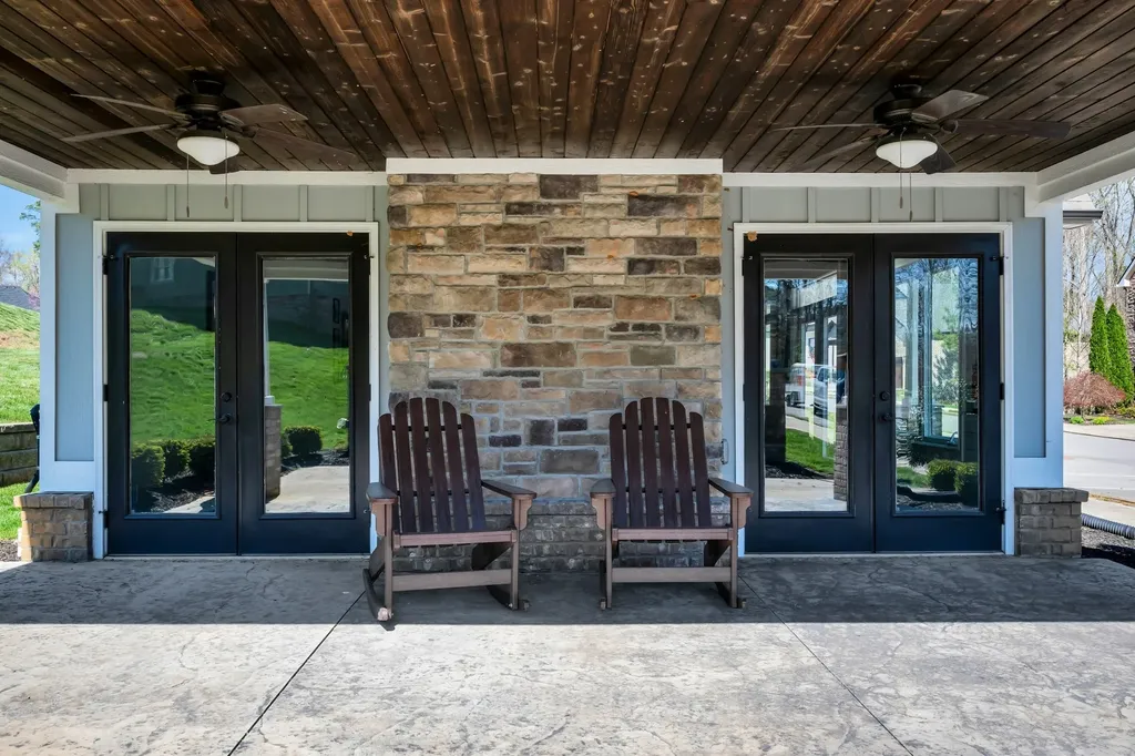 513 Summit View Circle Clarksville TN 37043