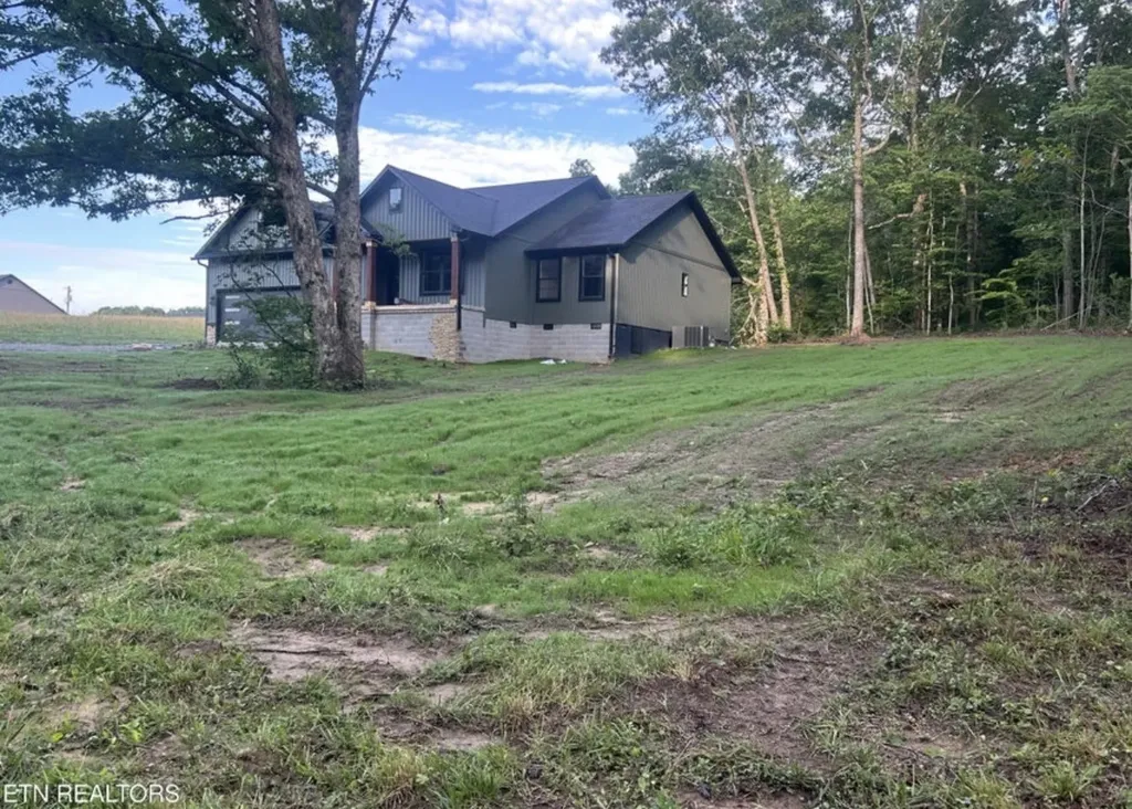 228 Georgee Road Jamestown TN 38556