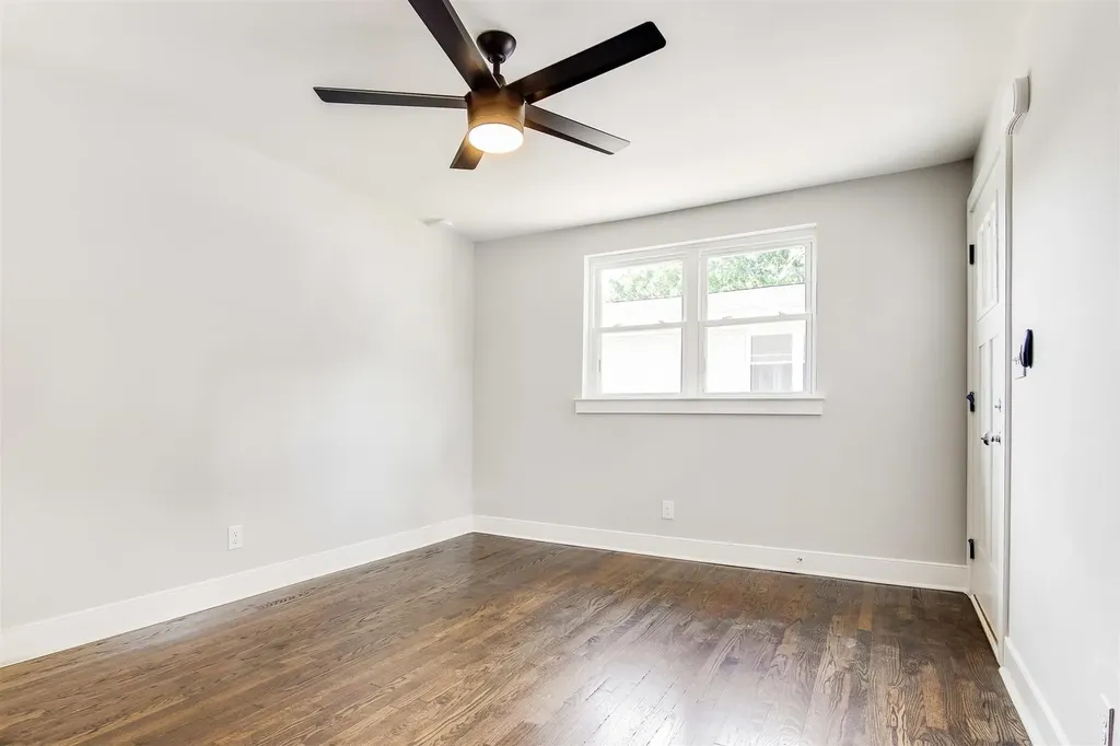 1511 21st Ave, N Nashville TN 37208