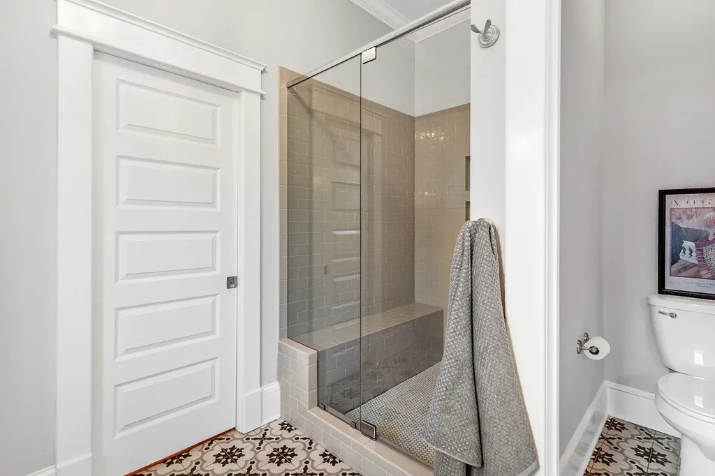1904 Long Avenue Nashville TN 37206