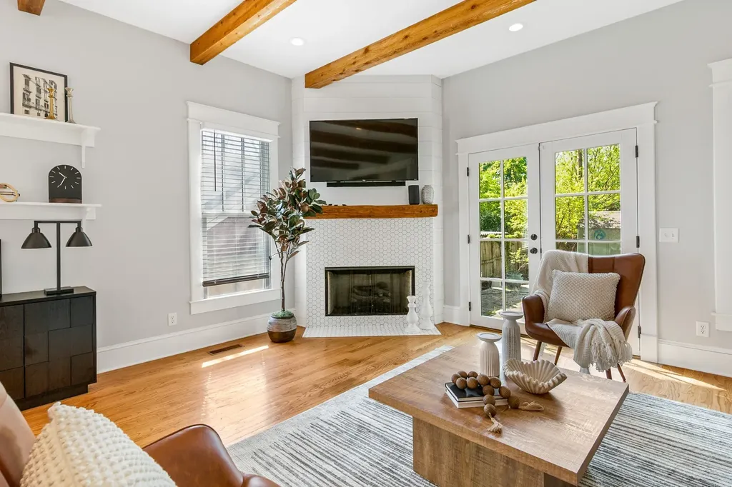 1904 Long Avenue Nashville TN 37206