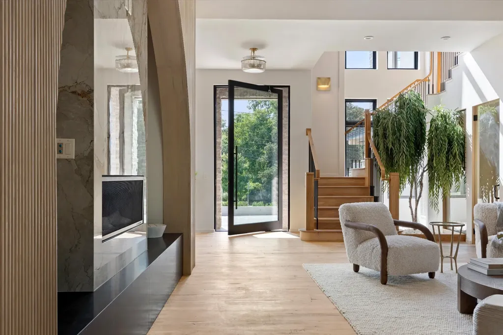 860 Brook Hollow Road Nashville TN 37205