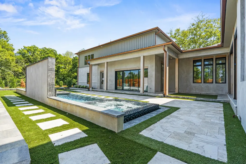 860 Brook Hollow Road Nashville TN 37205