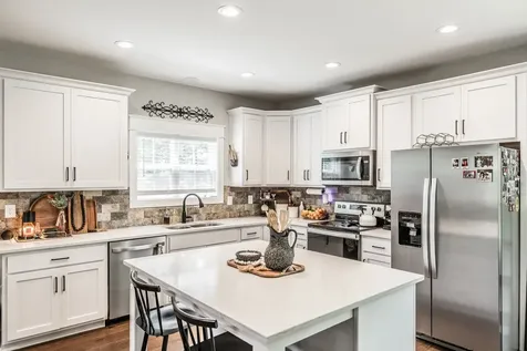 8909 Cedar Grove Road Cross Plains TN 37049