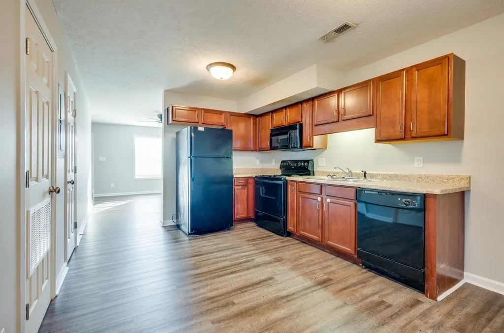 525 Patriot Park Clarksville TN 37042