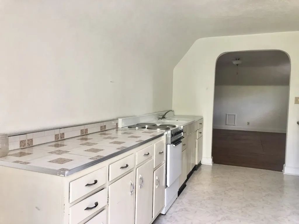 207 7th Avenue Columbia TN 38401