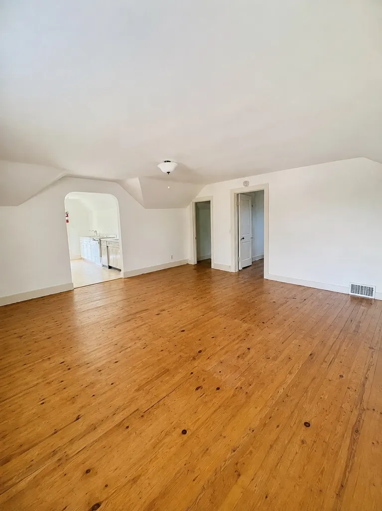 207 7th Avenue Columbia TN 38401