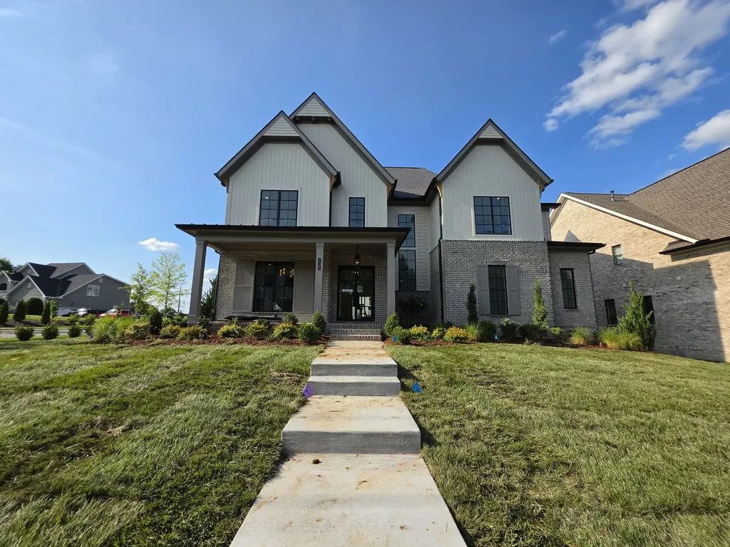 2966 Del Rio Pike Franklin TN 37069