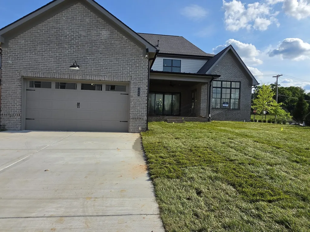 2966 Del Rio Pike Franklin TN 37069