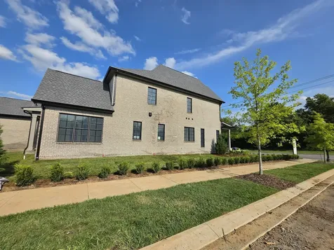2966 Del Rio Pike Franklin TN 37069