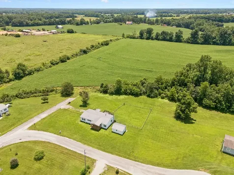 174 Mavis Drive Ethridge TN 38456