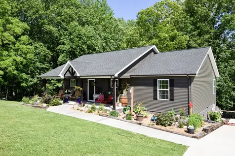 421 Marlin Lane Westmoreland TN 37186