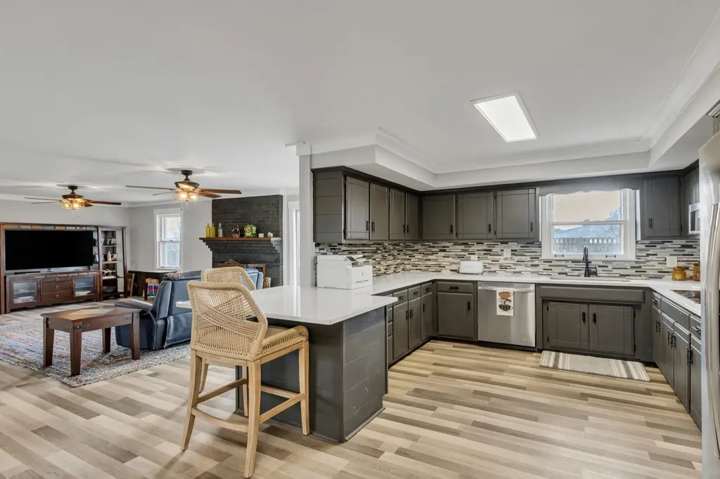 1261 Harrison Road Murfreesboro TN 37128