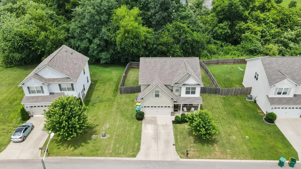 8015 Regiment Drive Spring Hill TN 37174