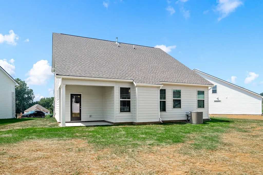 108 Barnwood Road Gallatin TN 37066