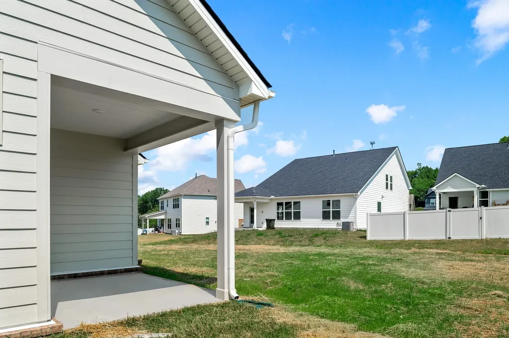 108 Barnwood Road Gallatin TN 37066