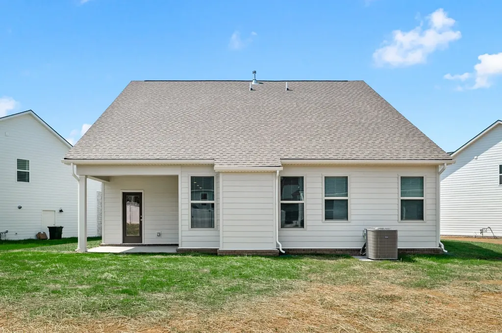 108 Barnwood Road Gallatin TN 37066