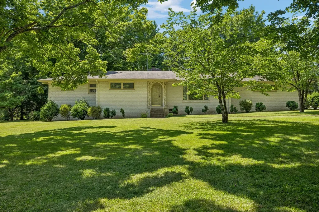 1505 Hillsboro Road Franklin TN 37069