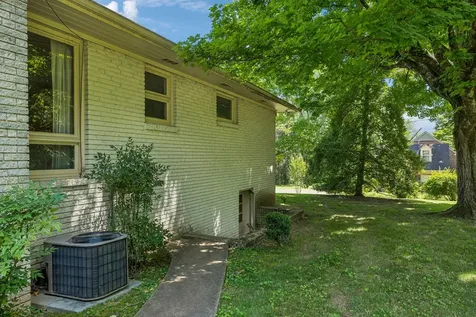 1505 Hillsboro Road Franklin TN 37069