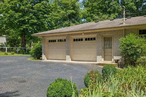 1505 Hillsboro Road Franklin TN 37069