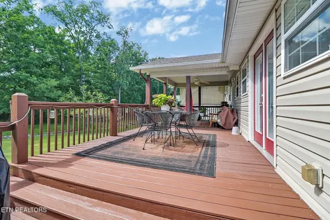 21 Knights Way Crossville TN 38571