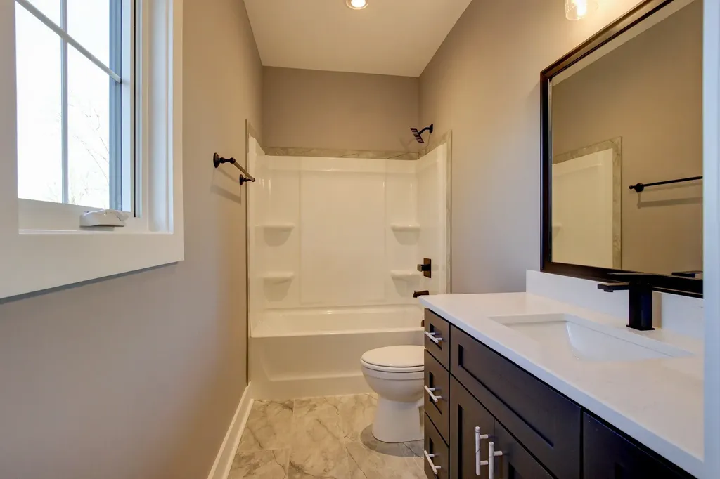 701 Sandringham Court Clarksville TN 37043