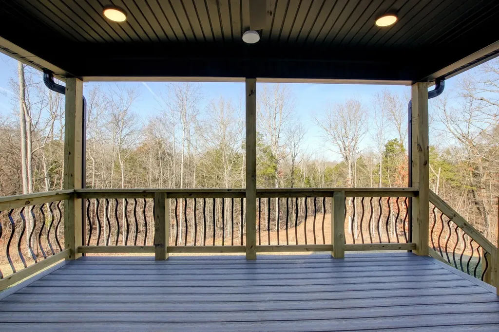 701 Sandringham Court Clarksville TN 37043