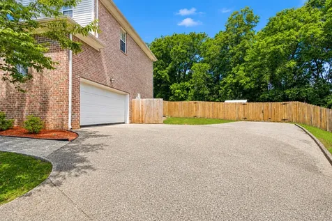 112 Buckhaven Court Hendersonville TN 37075