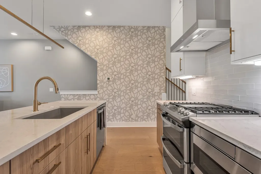 2176 Carson Street Nashville TN 37211
