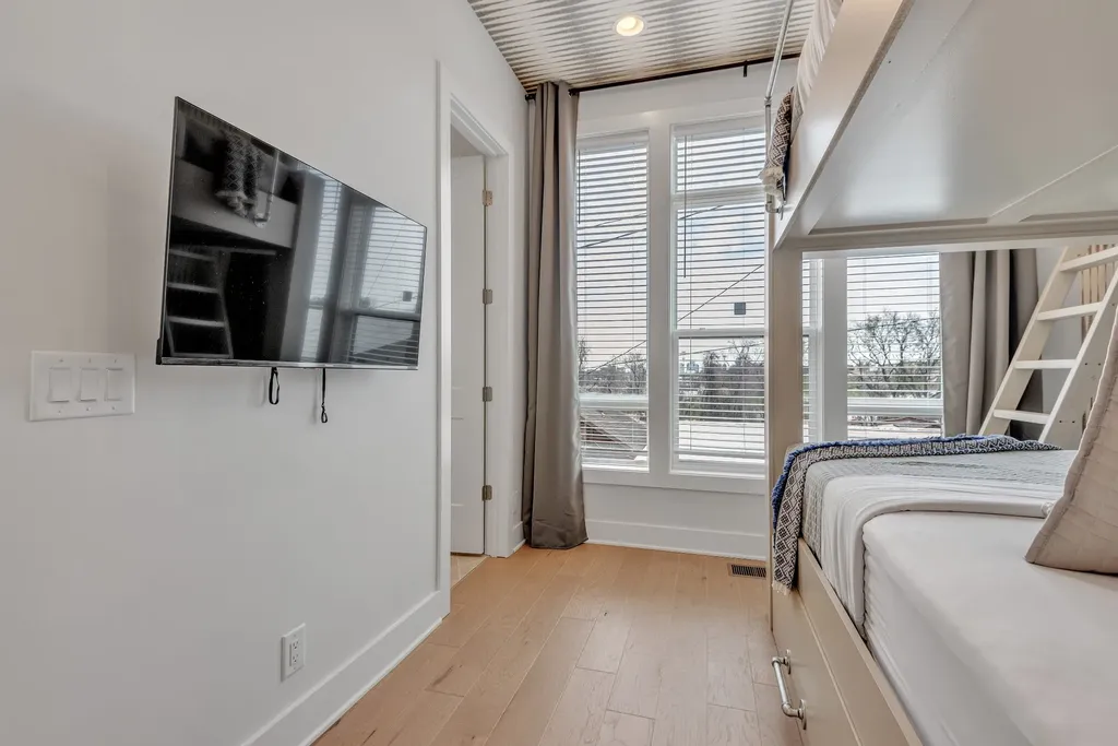 2176 Carson Street Nashville TN 37211
