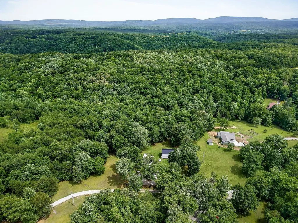 1400 Orlie Young Road Crab Orchard TN 37723