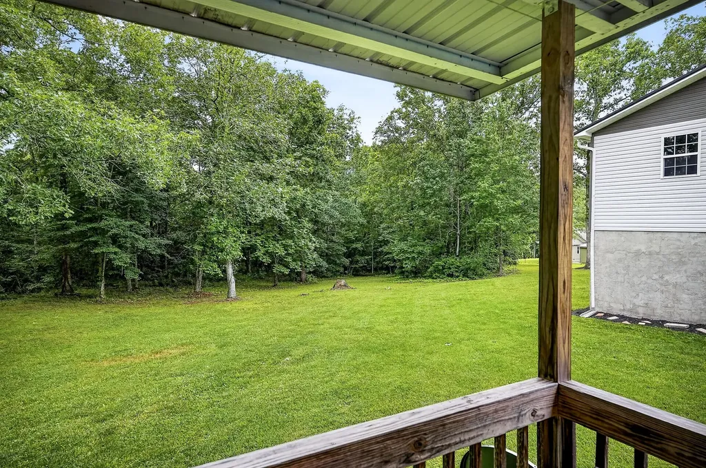 1400 Orlie Young Road Crab Orchard TN 37723