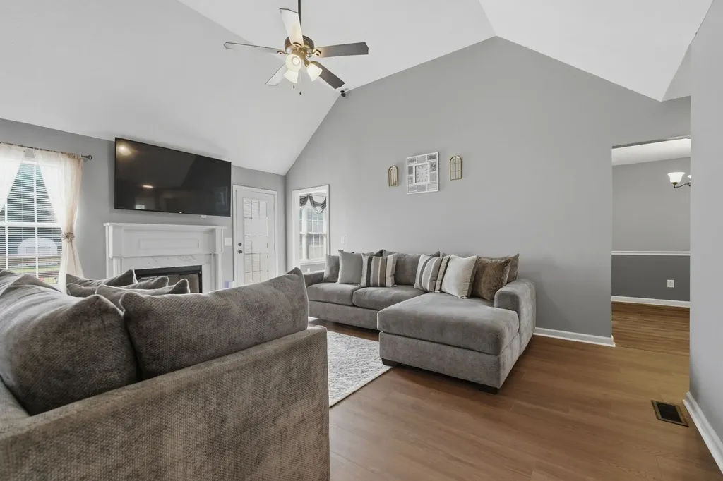 210 Stockton Drive Murfreesboro TN 37128
