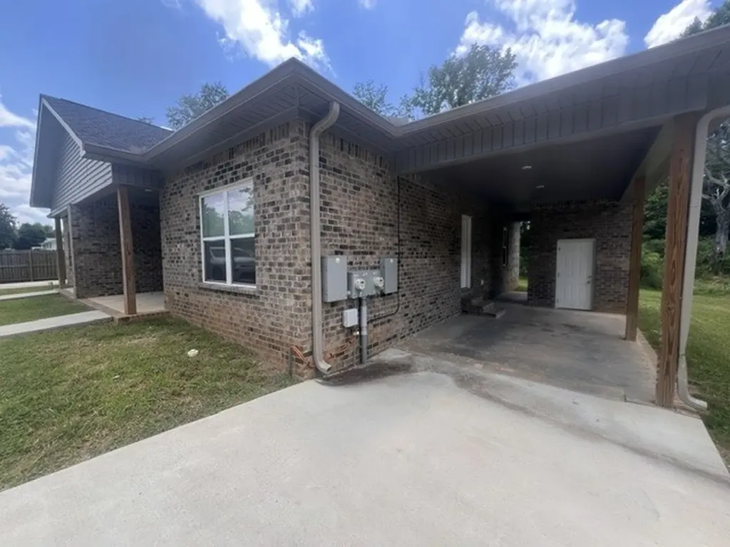 922 Willow Drive Lawrenceburg TN 38464