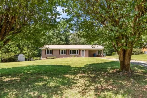 196 Victor Street Camden TN 38320