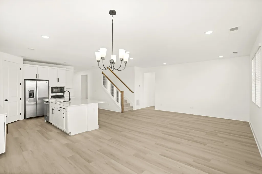 2405 Hartman Cove Columbia TN 38401