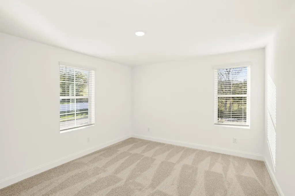 2405 Hartman Cove Columbia TN 38401