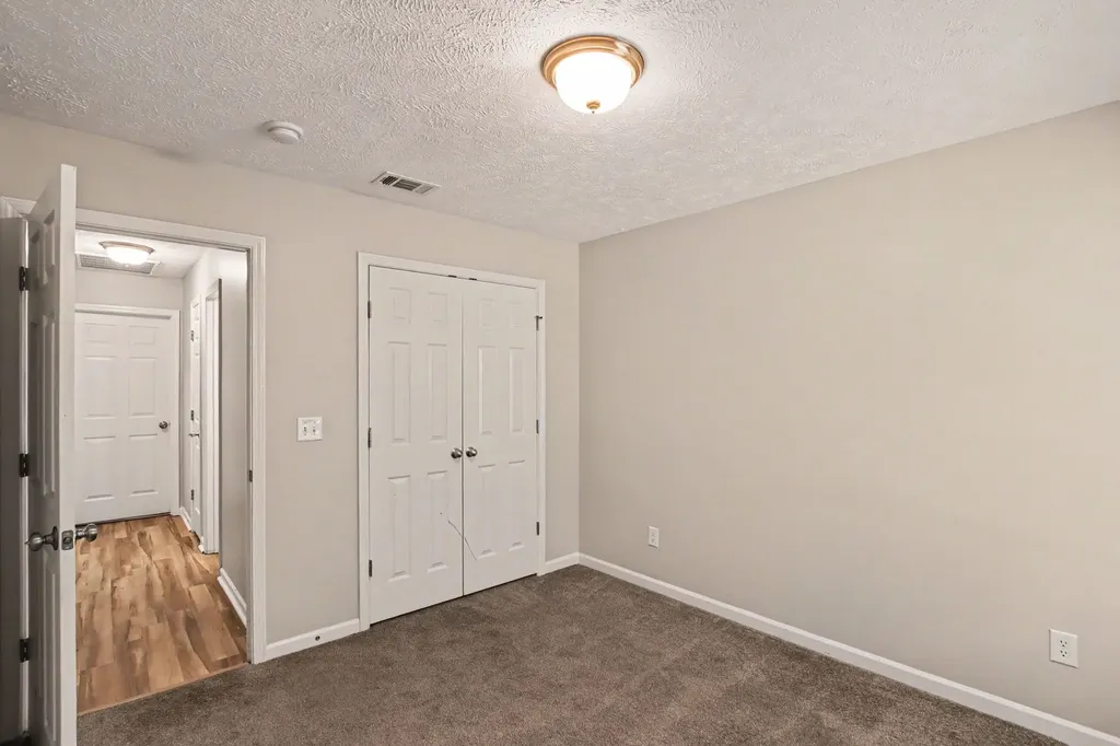 8469 Lawson Drive Antioch TN 37013