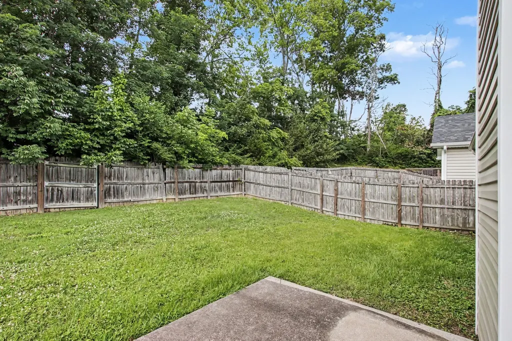 8469 Lawson Drive Antioch TN 37013