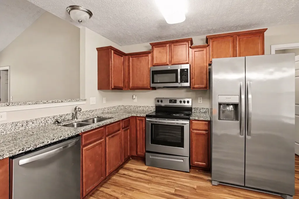 8469 Lawson Drive Antioch TN 37013