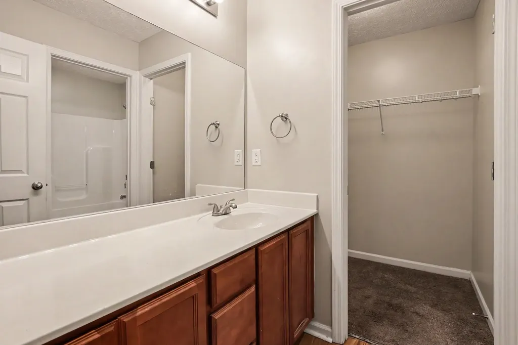 8469 Lawson Drive Antioch TN 37013