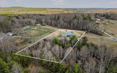 79 Evans Lane Spencer TN 38585
