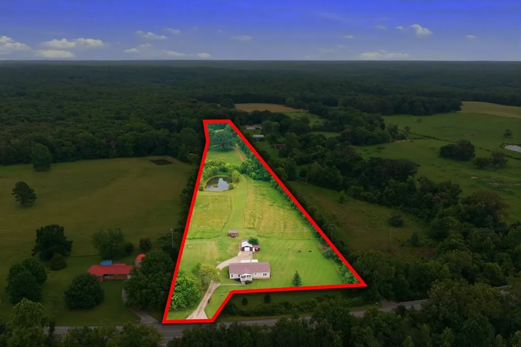 2594 Sylvia Road Dickson TN 37055