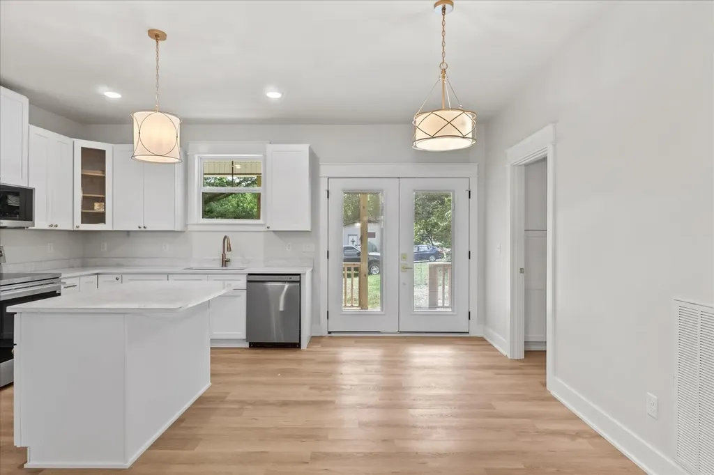 101 Hogin Road Dickson TN 37055