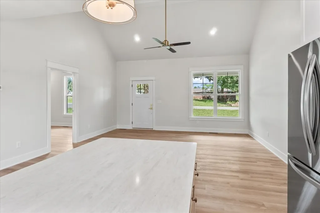 101 Hogin Road Dickson TN 37055