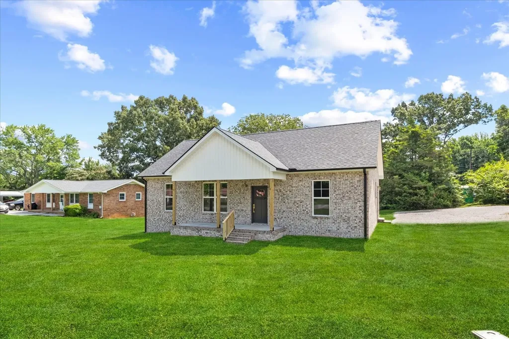 101 Hogin Road Dickson TN 37055