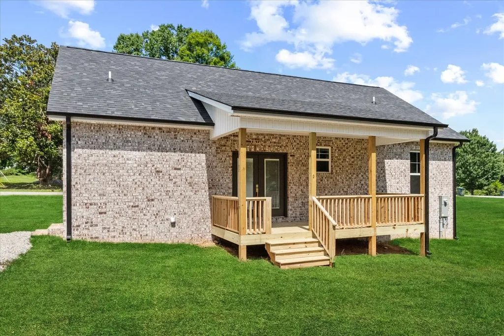 101 Hogin Road Dickson TN 37055