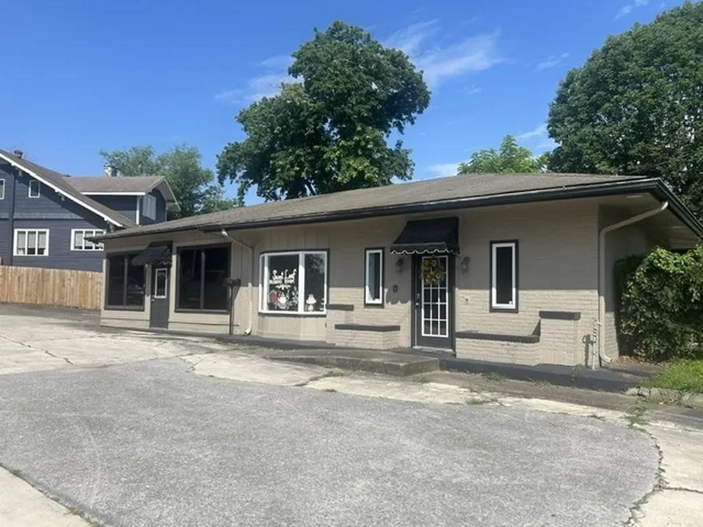 108 Mulberry Avenue Fayetteville TN 37334