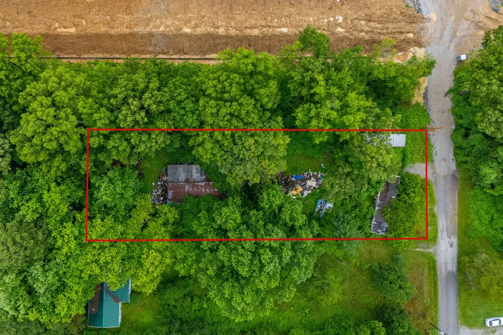 491 Joe Hickerson Road Manchester TN 37355