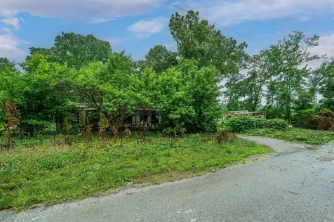 491 Joe Hickerson Road Manchester TN 37355